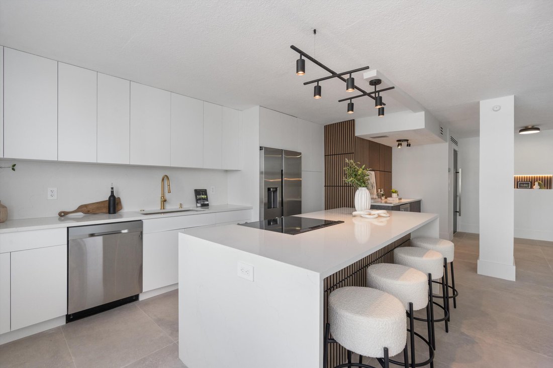 Condo in Fort Lauderdale, Florida, United States 5 - 18143273