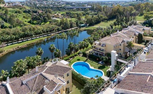 Apartment in La Quinta, Benahavis, Andalusia 1