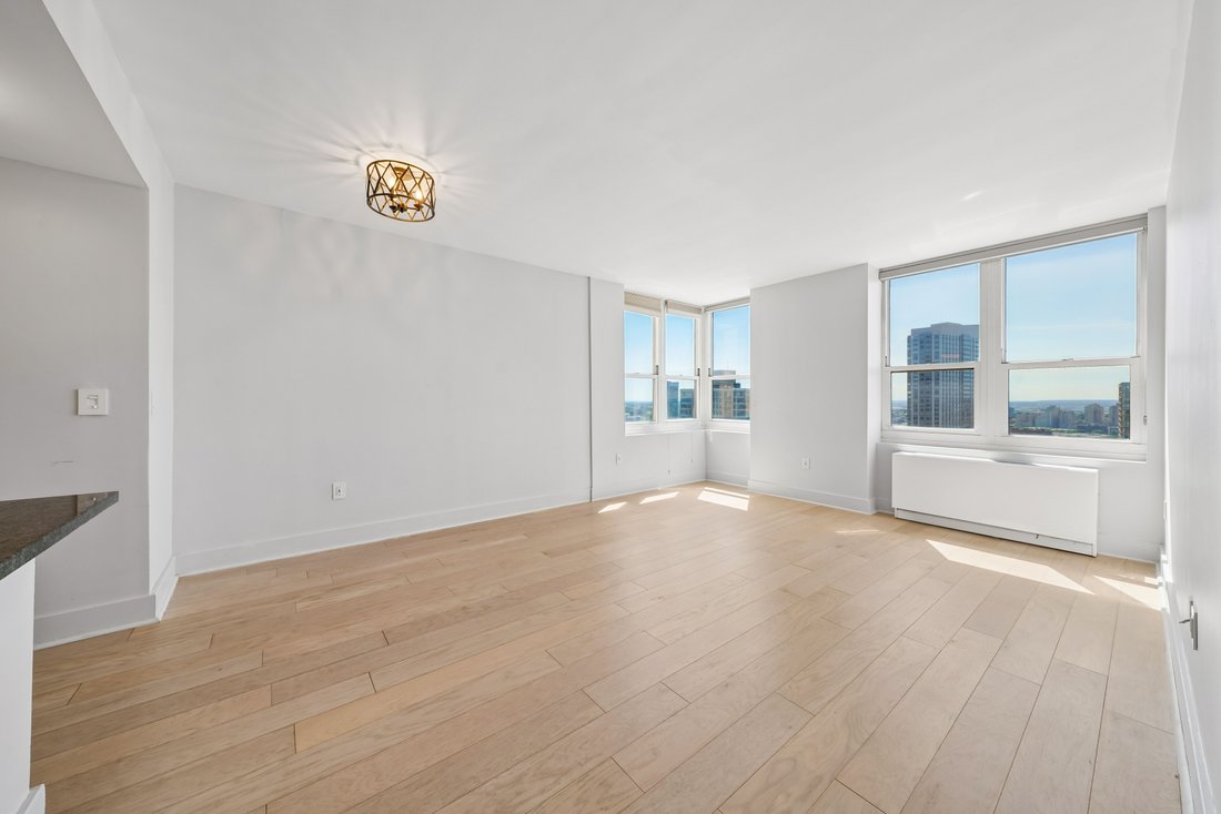Condo in Jersey City, New Jersey, United States 3 - 18143091