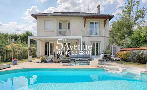 House in Le Parc, Saint-Maur-des-Fossés, France 1