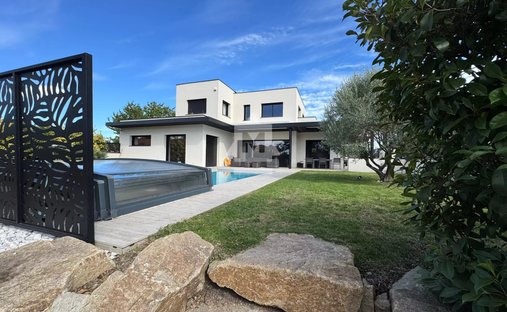 Villa à Chavaroux, Auvergne-Rhône-Alpes, France 1