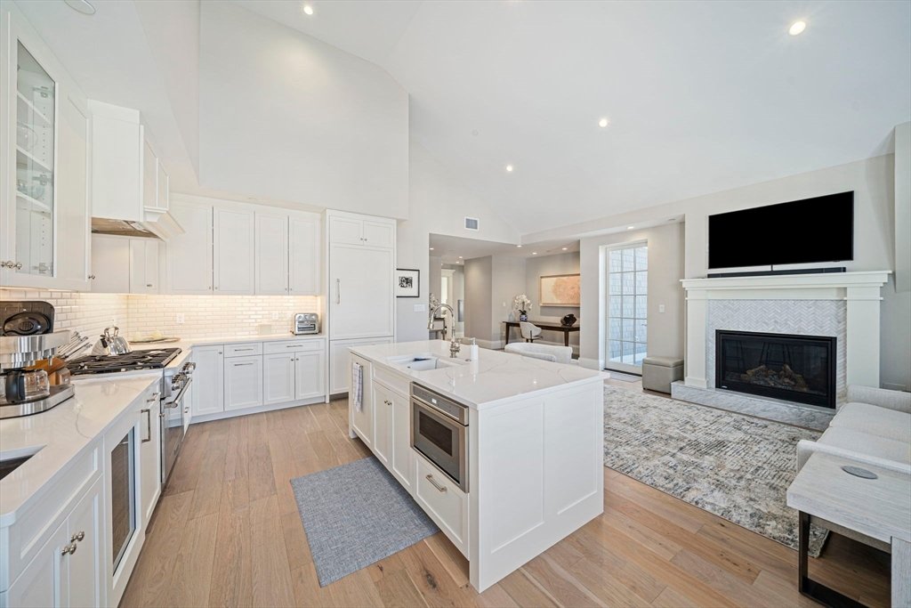 Condo in Cohasset, Massachusetts, United States 4 - 18143277