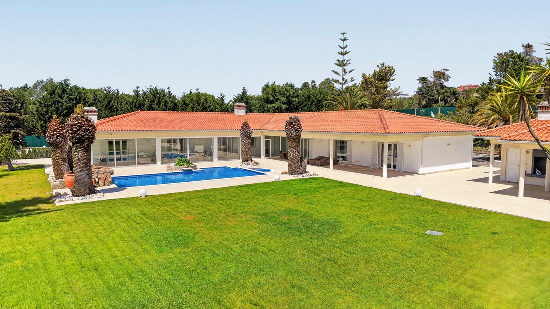 Villa in Gaeiras, Leiria District, Portugal 2 - 18142713