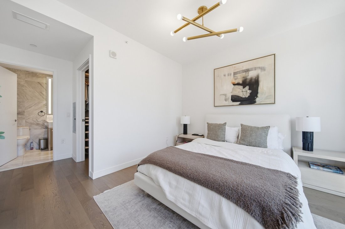 Condo in Hoboken, New Jersey, United States 3 - 18143087