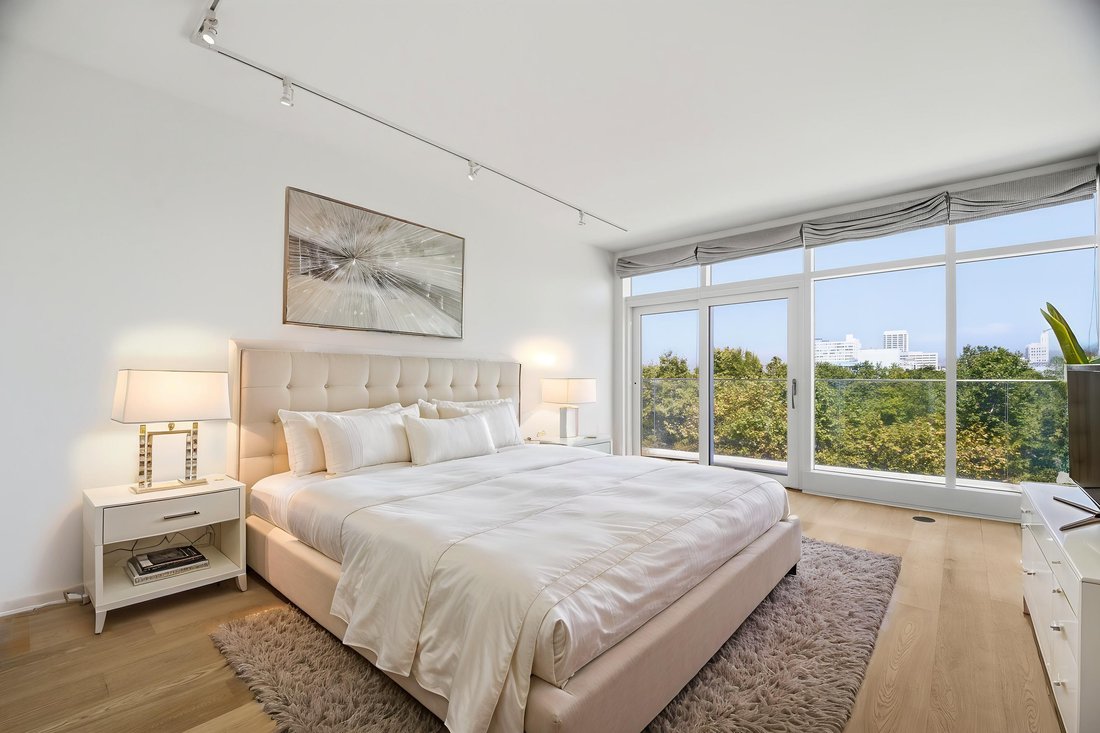 Condo in Santa Monica, California, United States 5 - 17563011