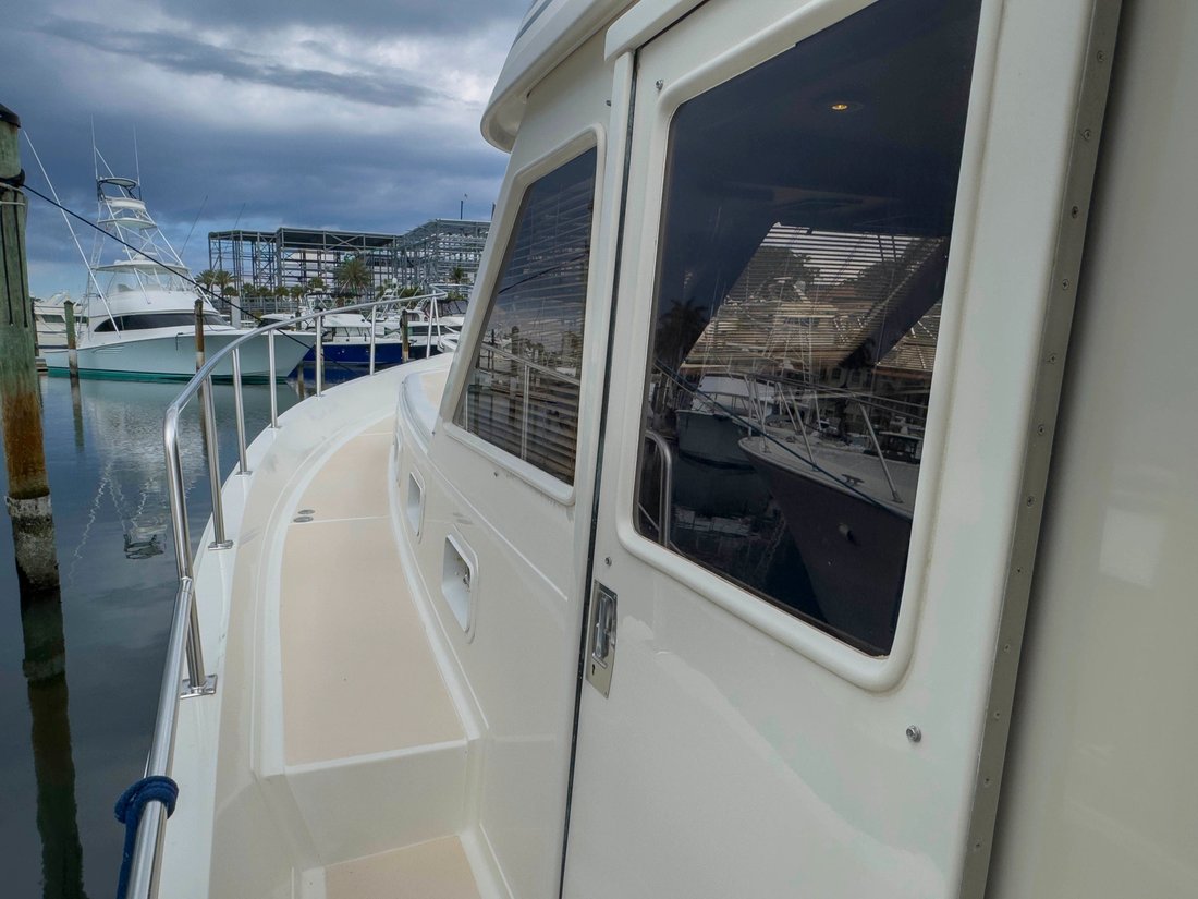 Motor Yacht in United States 3 - 18143165