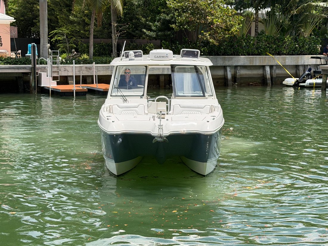 Catamaran in United States 2 - 18143162