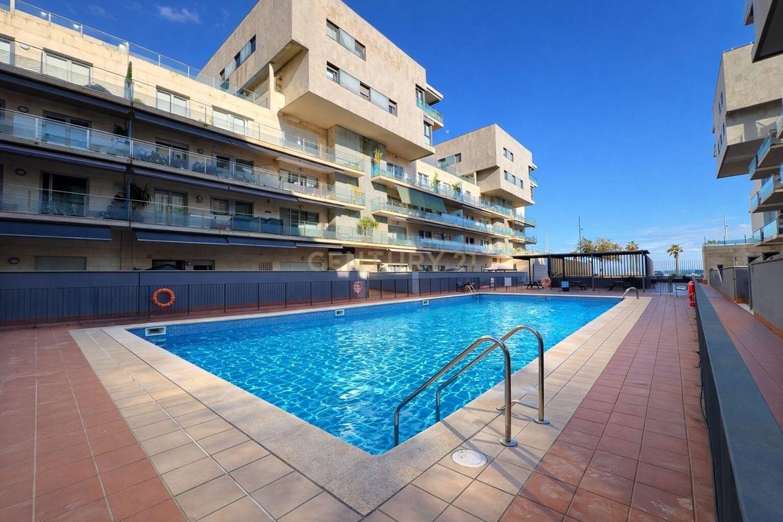 Apartment in Districte 5, Badalona, Spain 2 - 18142692