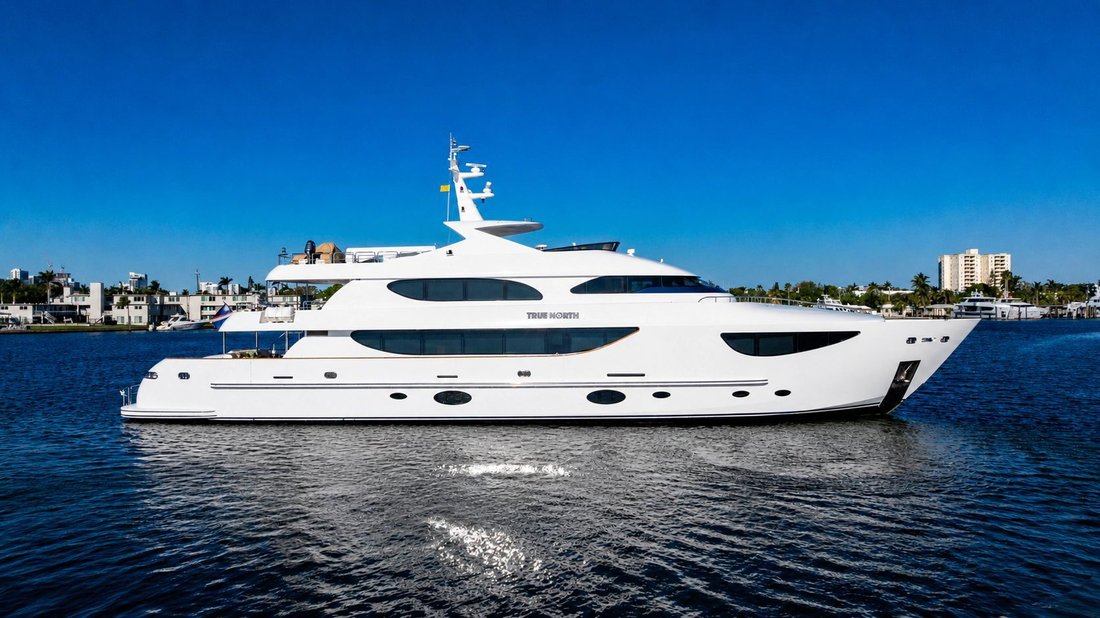 Yacht in United States 2 - 18143149