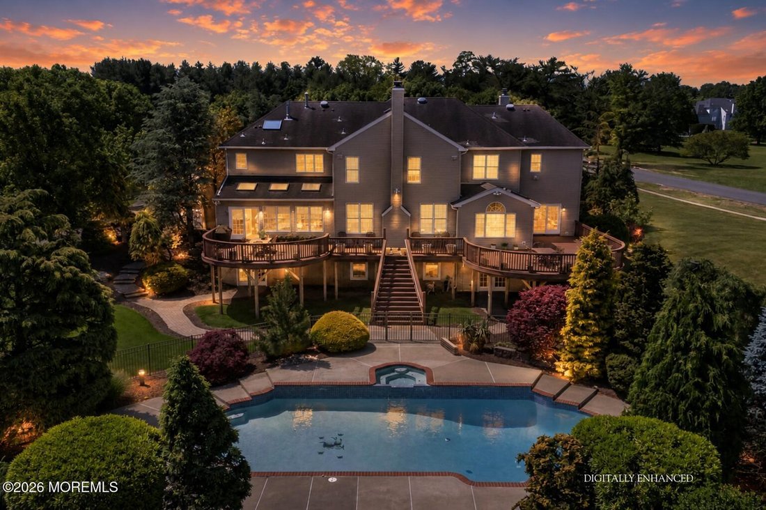 House in Manalapan Township, New Jersey, United States 2 - 18143329