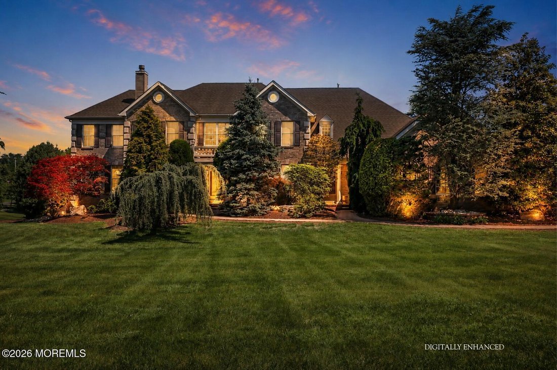 House in Manalapan Township, New Jersey, United States 4 - 18143329