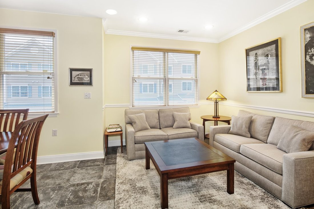 Townhouse in Guttenberg, New Jersey, United States 5 - 18144154