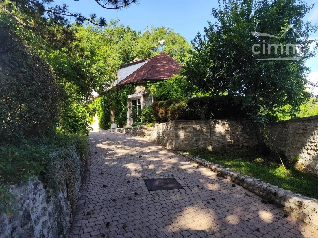 House in Saclas, Ile-de-France, France 3 - 18144550