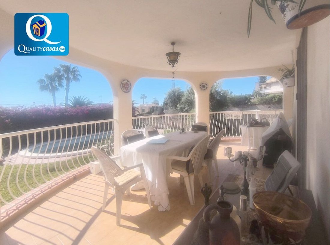 Chalet in Mutxamel, Valencian Community, Spain 2 - 18143795