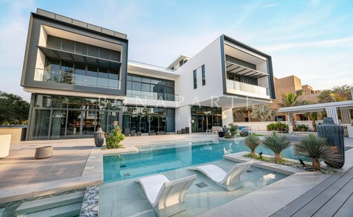 Villa in Hadaeq Sheikh Mohammed Bin Rashid, Dubai, United Arab Emirates 1