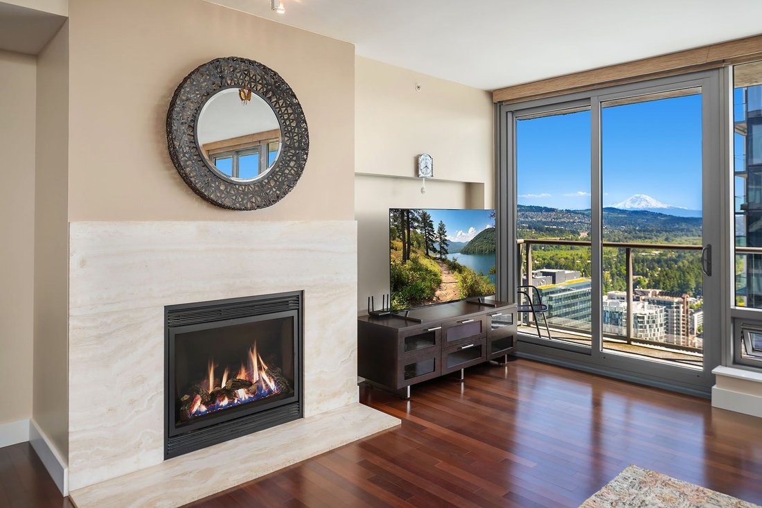 Condo in Bellevue, Washington, United States 3 - 18143371