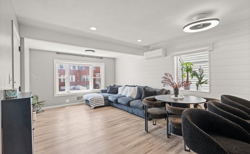 House in Bayonne, New Jersey, United States 1