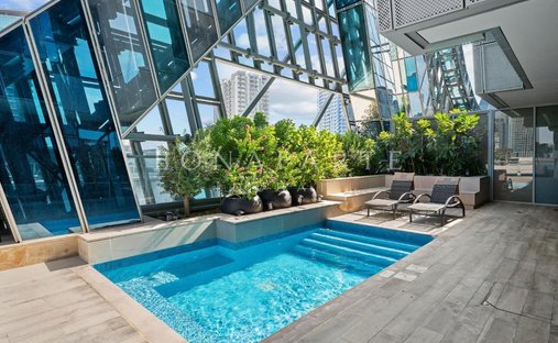 Apartment in Business Bay, Dubai, United Arab Emirates 1