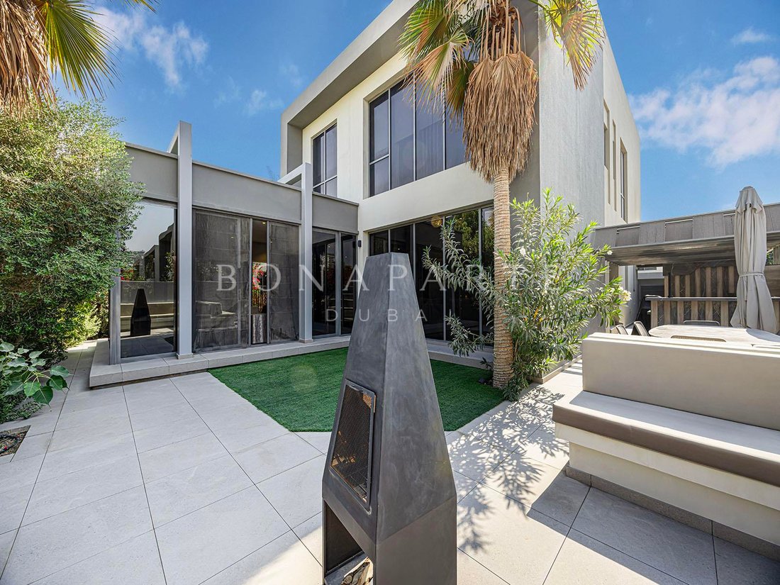 Villa in Dubai Hills Estate, Dubai, United Arab Emirates 5 - 16672537