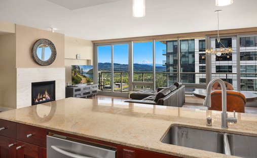 Condo in Bellevue, Washington, United States 1