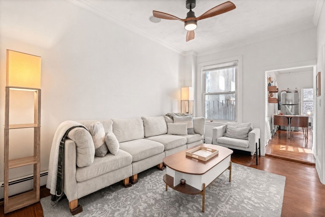 Condo in Boston, Massachusetts, United States 5 - 18143391