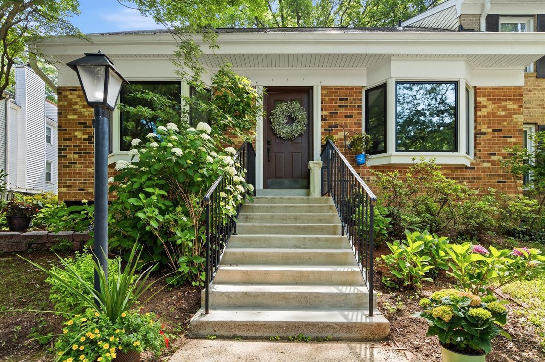 House in Oakton, Virginia, United States 2 - 18143364