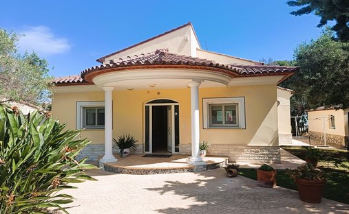 Chalet in Denia, Valencian Community, Spain 1