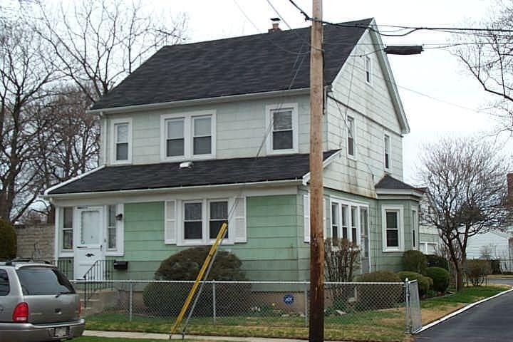 House in New Hyde Park, New York, United States 1 - 18143937