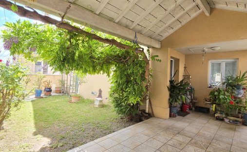 Villa in Caudéran-Barrière Judaïque, Bordeaux, France 1