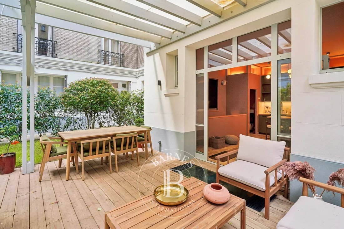 Apartment in Auteuil Sud, Paris 16e Arrondissement, Paris 5 - 18144373