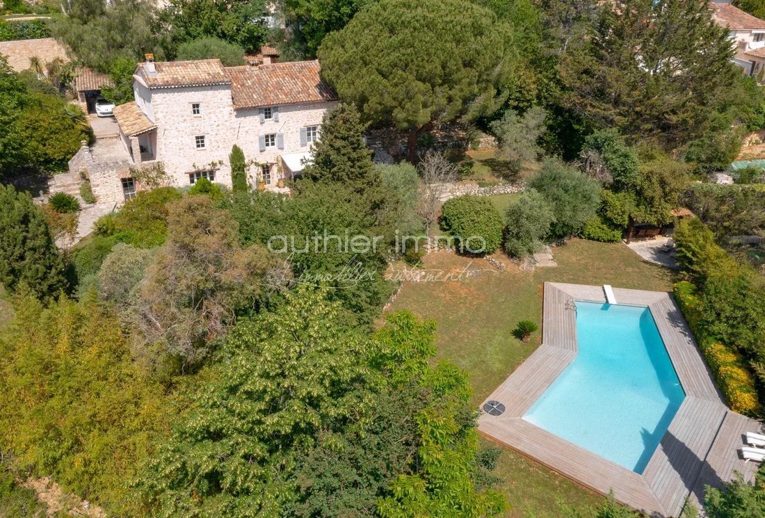 Country House in Nord, Roquefort-les-Pins, France 1 - 18144402