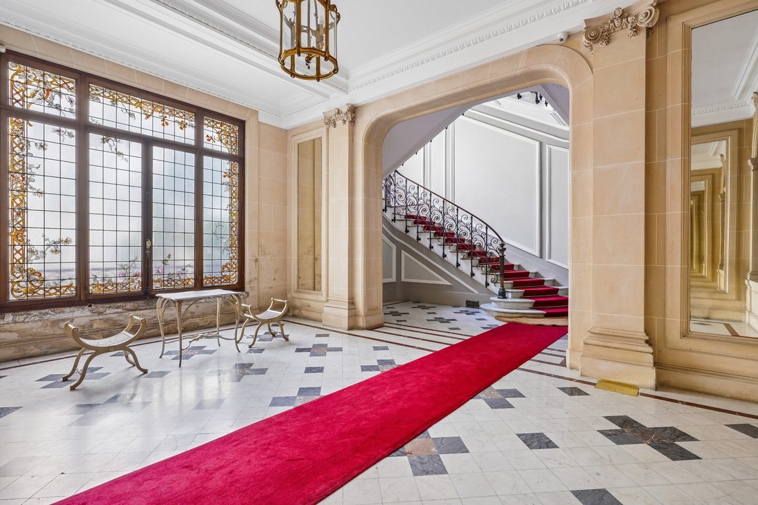 Apartment in La Plaine des Sablons, Neuilly-sur-Seine, France 2 - 18143378