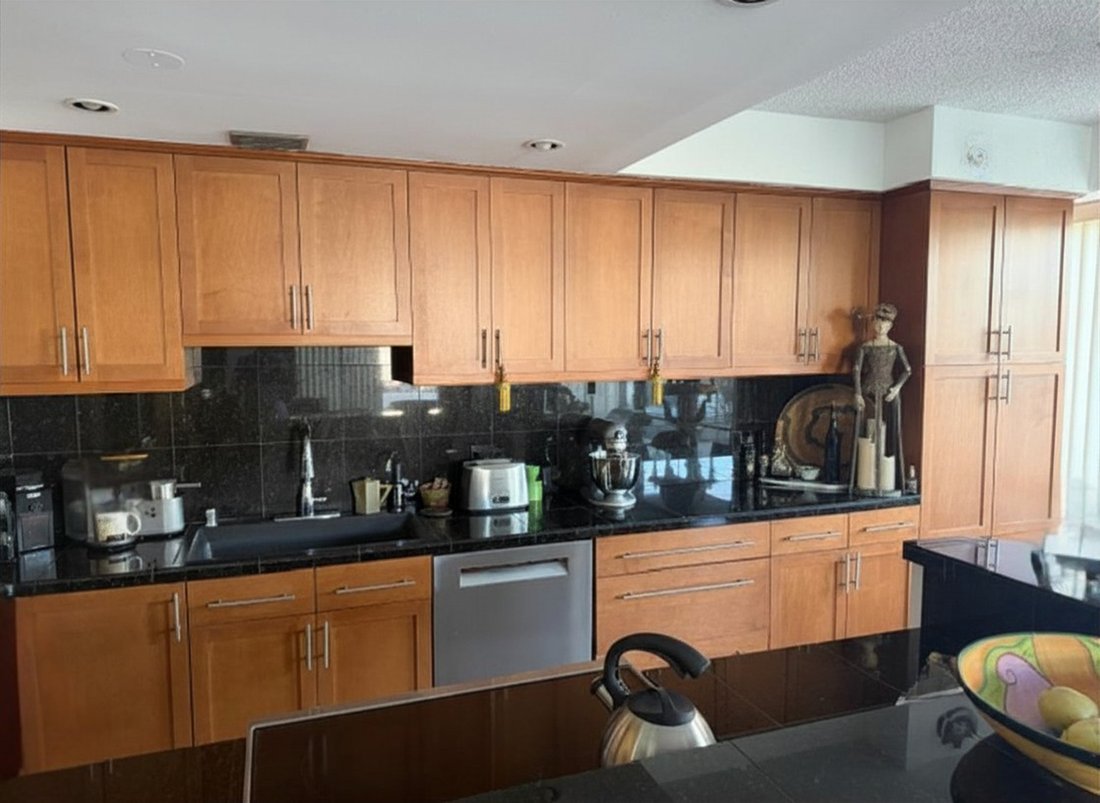 Condo in Honolulu, Hawaii, United States 5 - 18144055