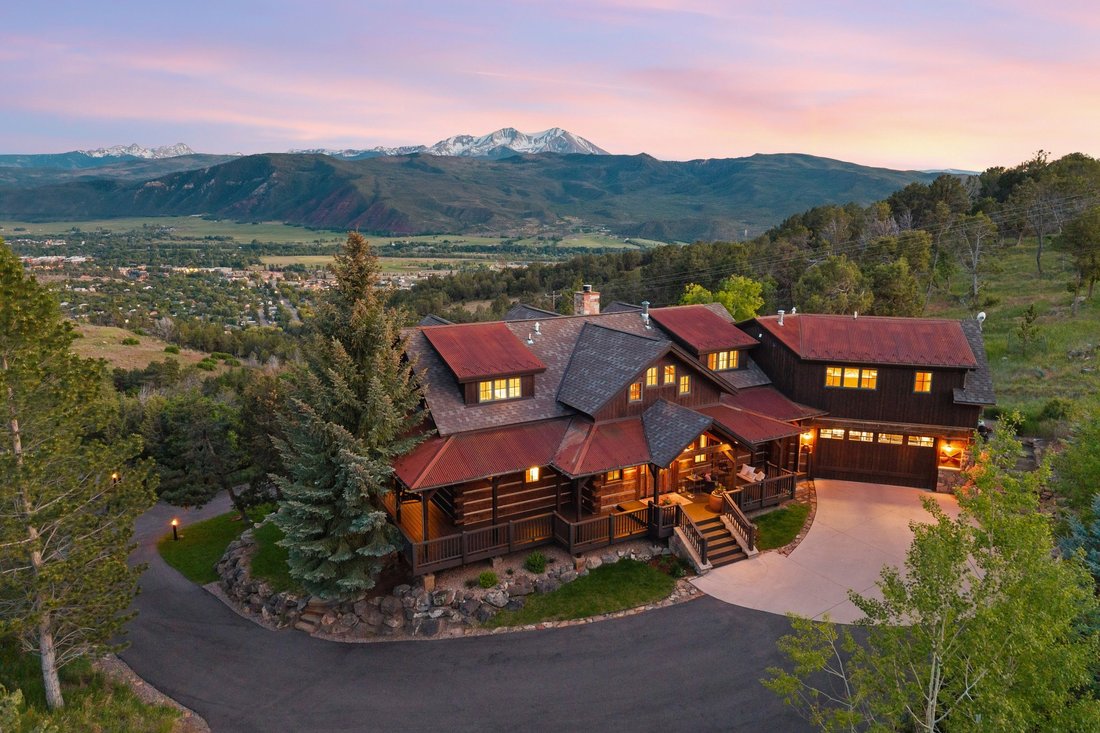 Carbondale, Colorado, United States 1 - 18143381