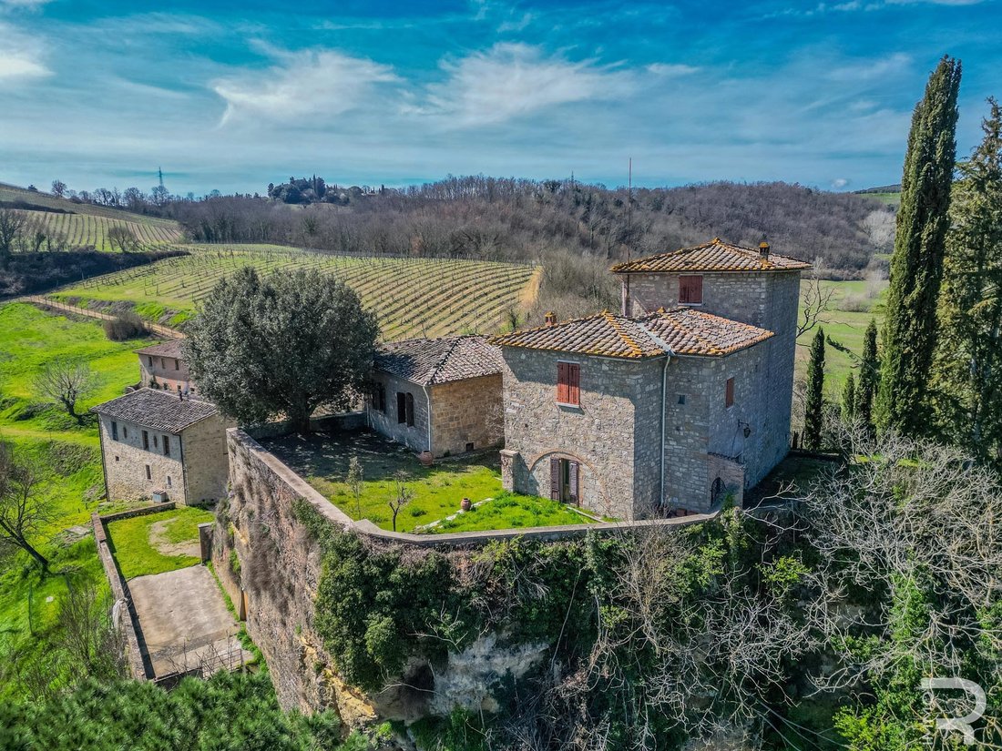 Country House in Poggibonsi, Tuscany, Italy 1 - 18143925