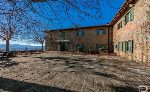 Country House in Borgo a Cascia, Reggello, Tuscany 1