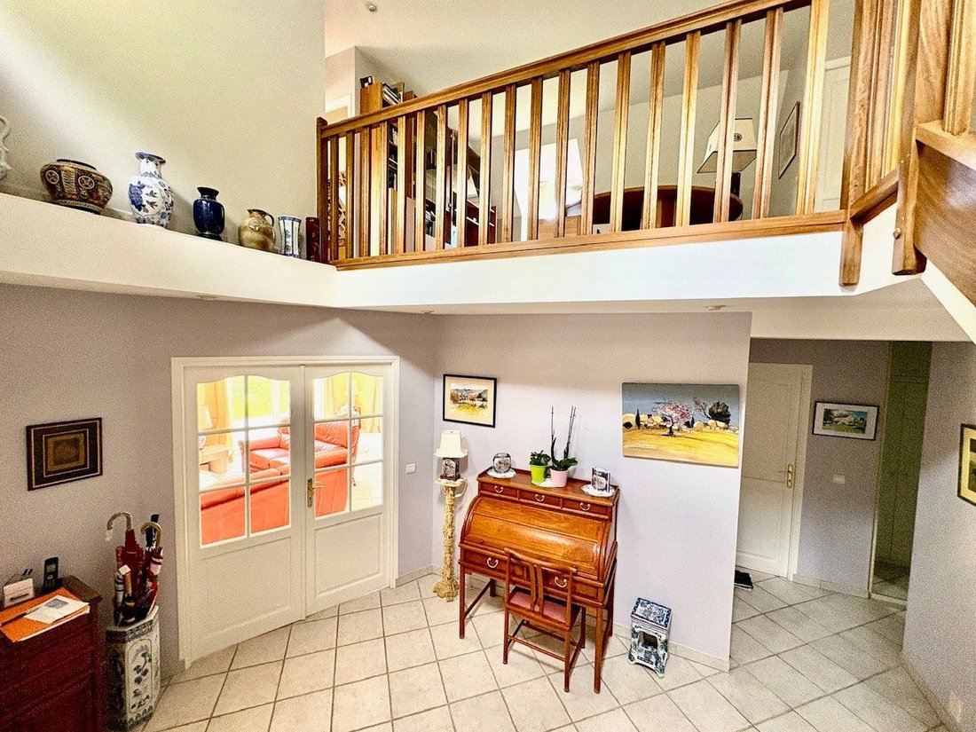 House in Marly-le-Roi, Ile-de-France, France 3 - 18148862