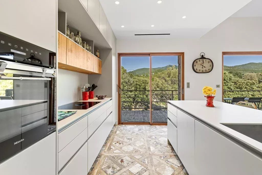 Villa in Grosseto-Prugna, Corsica, France 3 - 18146641
