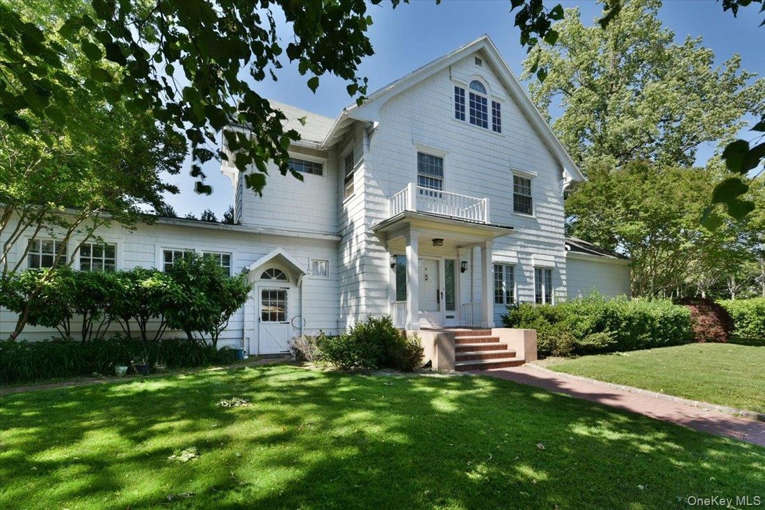 House in Great Neck, New York, United States 2 - 18145145
