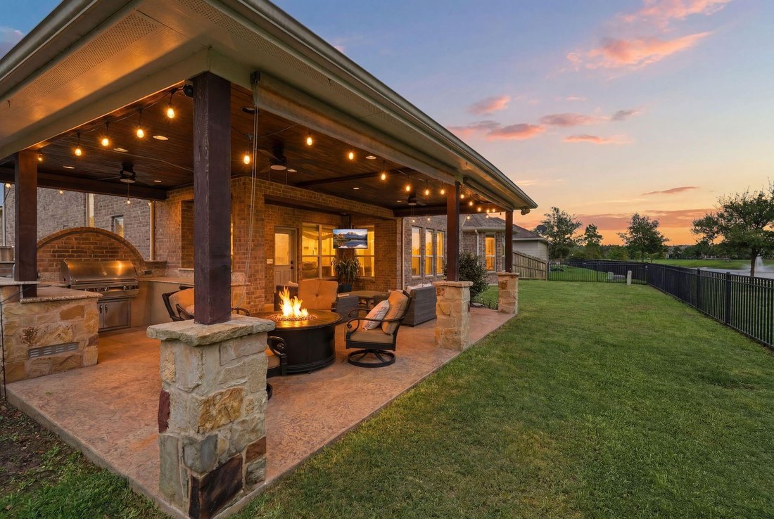 House in Tomball, Texas, United States 2 - 18145320