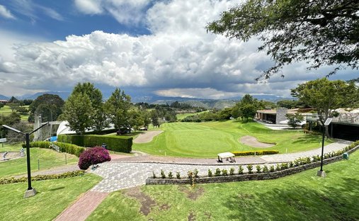 Land in Quito, Pichincha, Ecuador 1