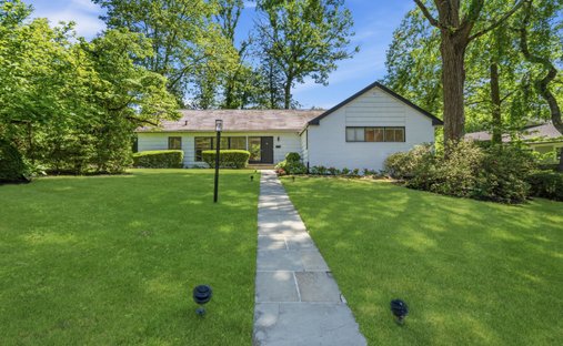 House in East Hills, New York, United States 1