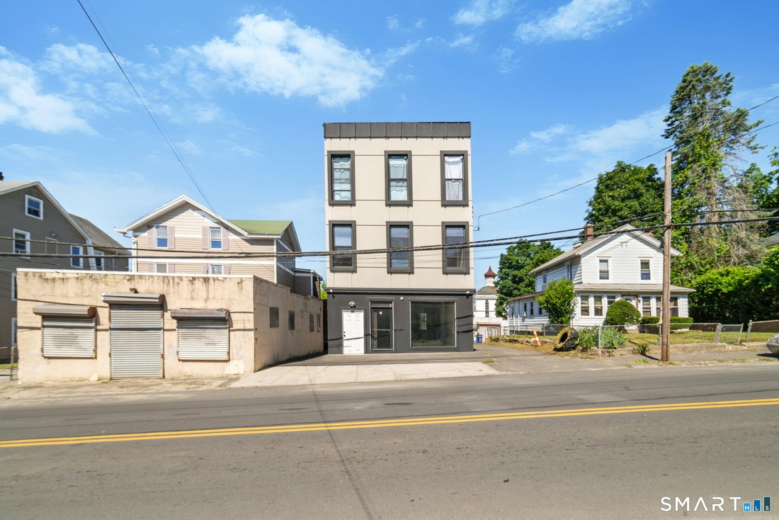 Waterbury, Connecticut, United States 3 - 18147634