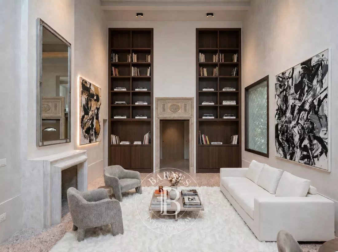 Apartment in Dorsoduro, Venice, Italy 1 - 17889674