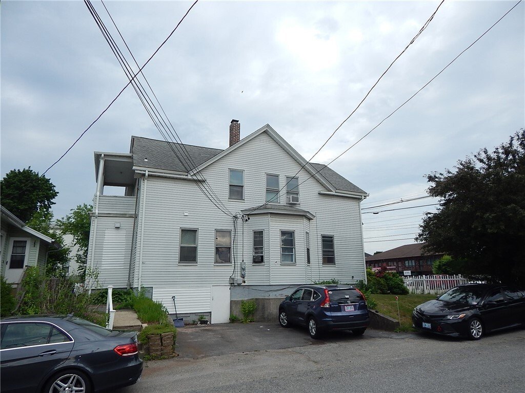 North Providence, Rhode Island, United States 5 - 18147883