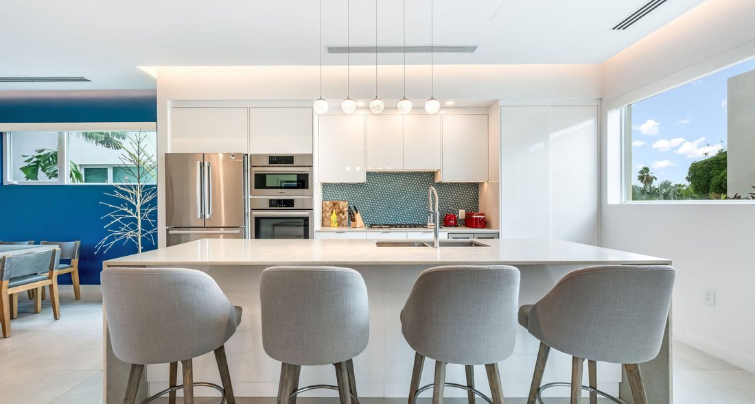 Apartment in West Bay, West Bay, Cayman Islands 1 - 18148199