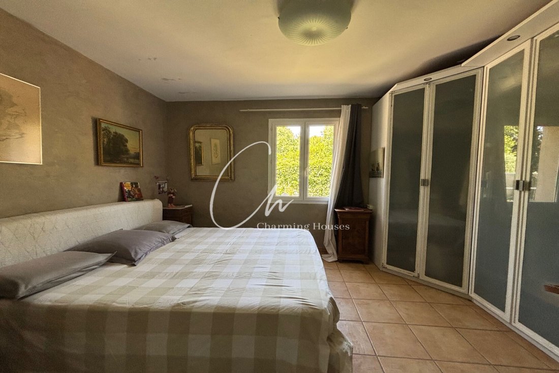 Villa in Saint-Rémy-de-Provence, Provence-Alpes-Côte d'Azur, France 5 - 18072330