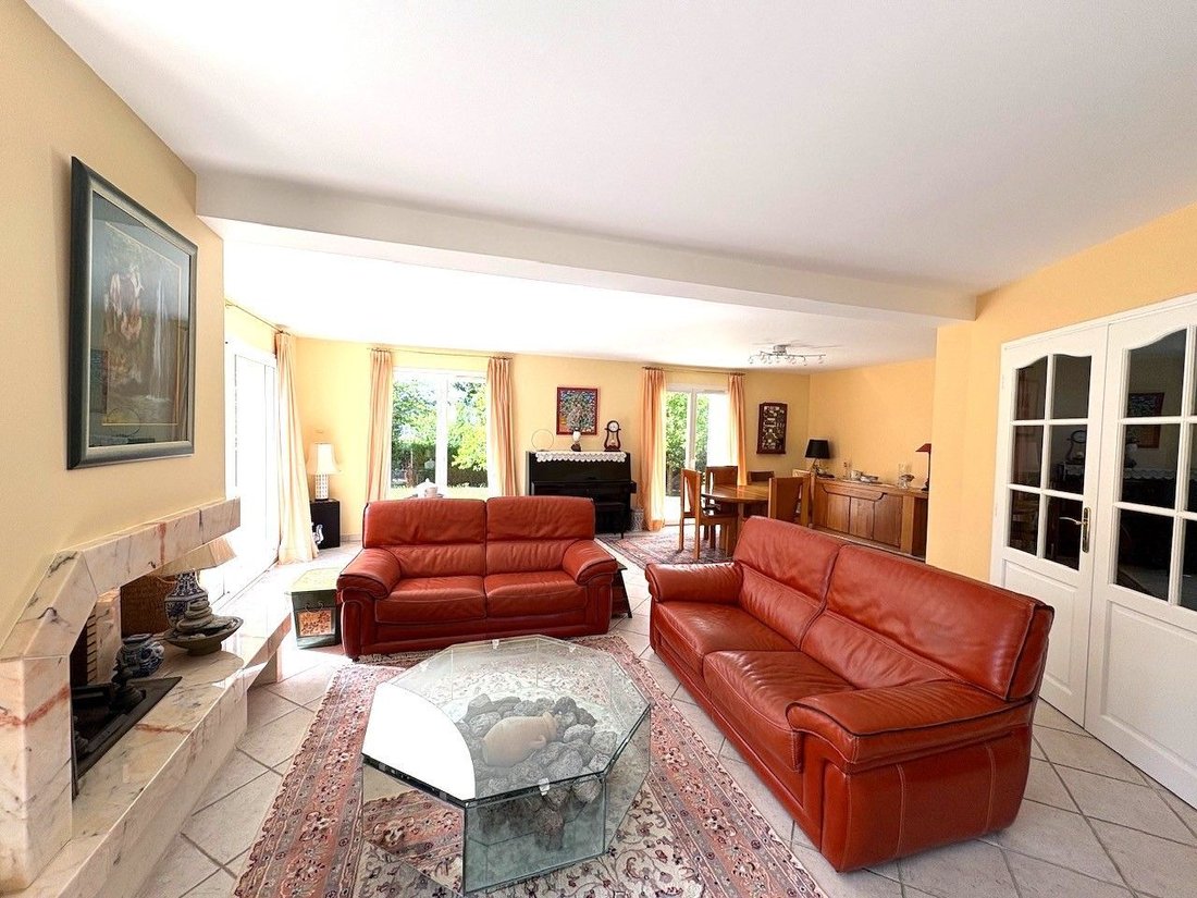 House in Marly-le-Roi, Ile-de-France, France 5 - 18148862