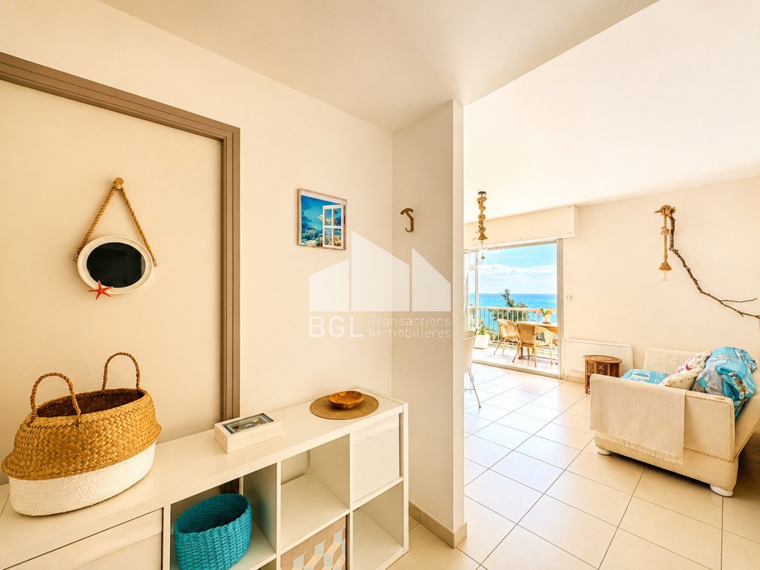 Apartment in Le Lavandou, Provence-Alpes-Côte d'Azur, France 4 - 18146159