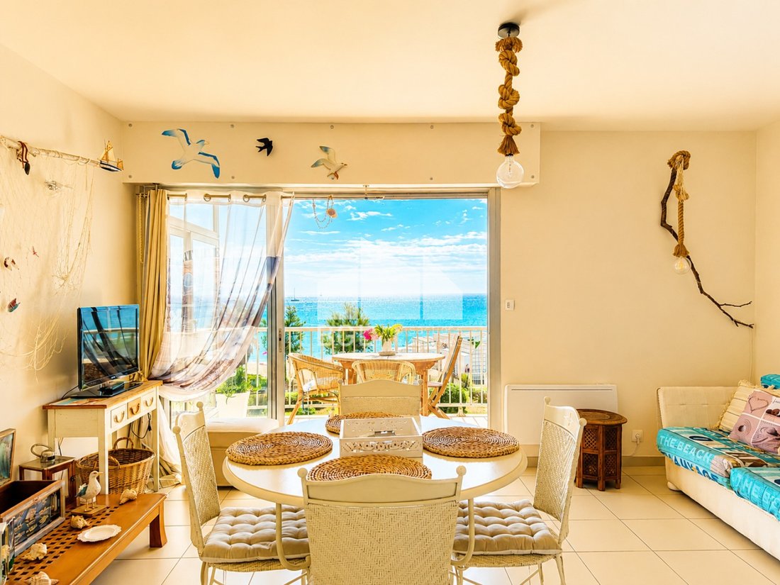 Apartment in Le Lavandou, Provence-Alpes-Côte d'Azur, France 5 - 18146159